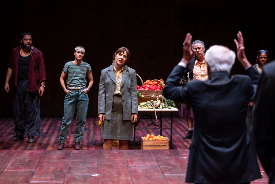 Bell Shakespeare Corialanus Photo Brett Boardman 007194