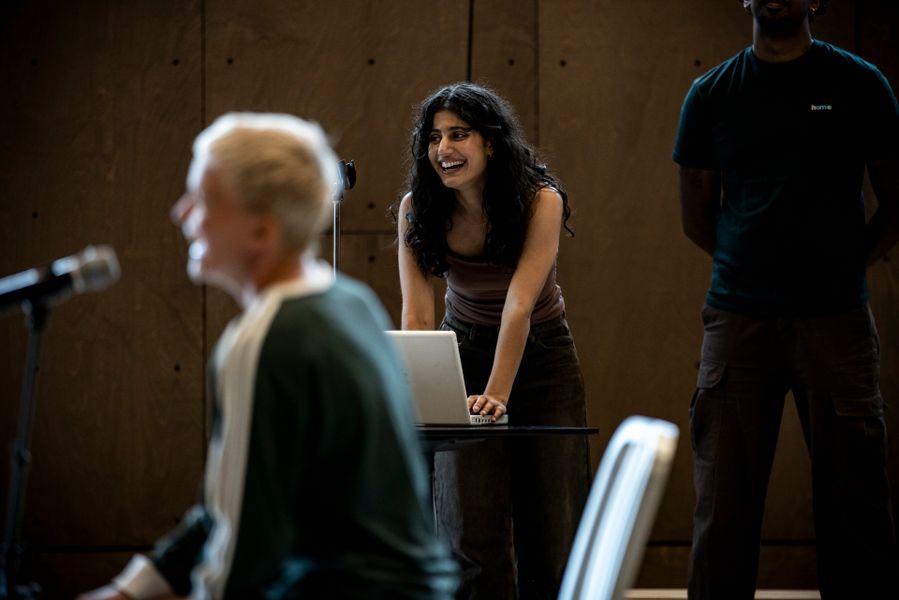 Bell Shakespeare Henry V Rehearsal 004319