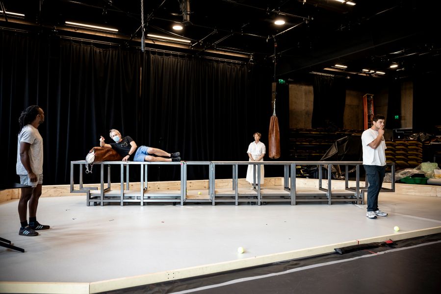 Bell Shakespeare Henry V Rehearsal 001535