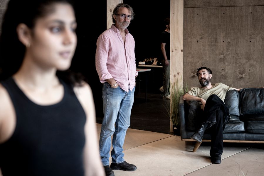 Bell Shakespeare Julius Caesar Rehearsal Pboto Brett Boardman 000787