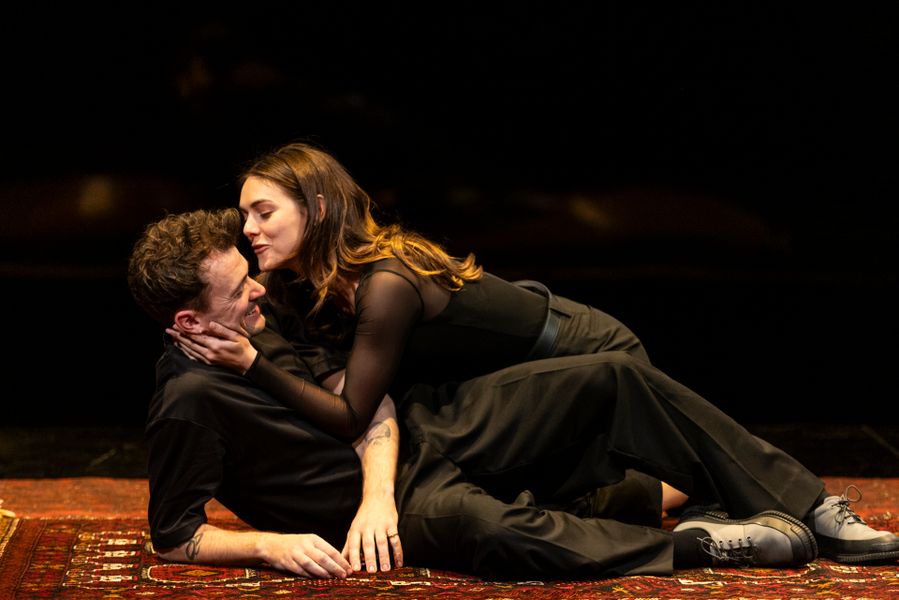 Bell Shakespeare Romeo Juliet Photo Brett Boardman 011253