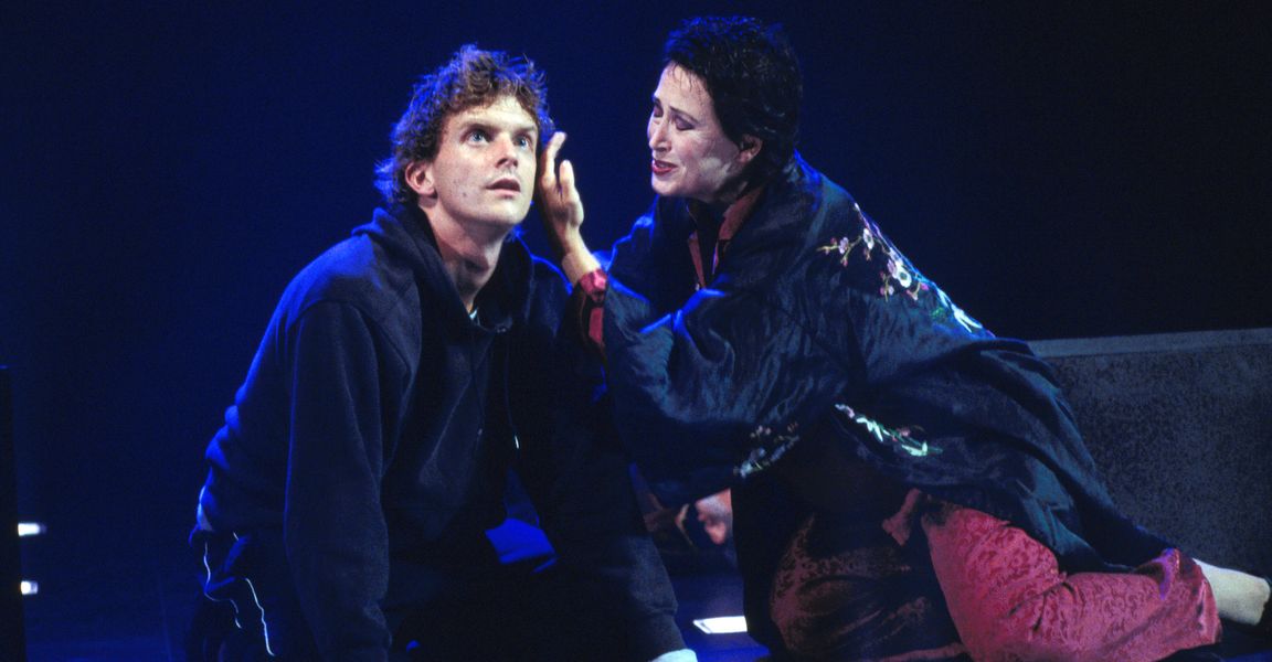 Hamlet 2003 carousel prod 2880x1500 1