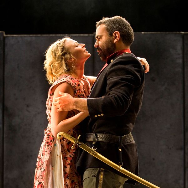 Leeanna Walsman as Desdemona and Wayne Blair as Othello in OTHELLO, directed by Marion Potts (2007)