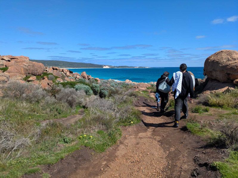 PHOTO 2025 10 16 11 22 10