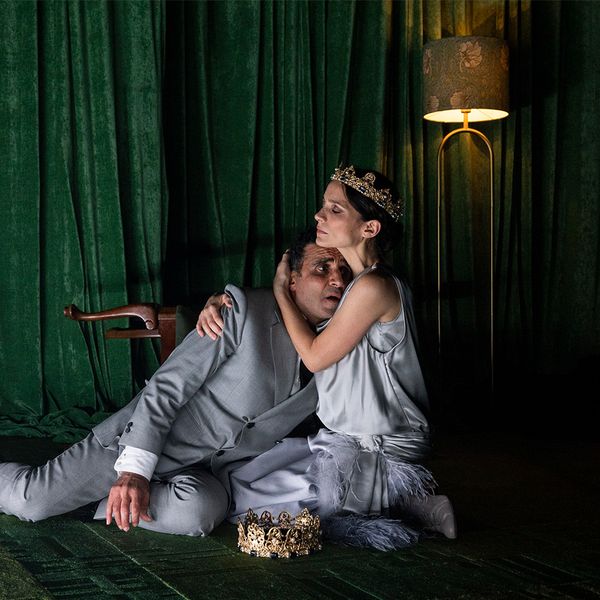 Hazem Shammas as Macbeth and Jessica Tovey in MACBETH, directed by Peter Evans (2023, photo Brett Boardman)