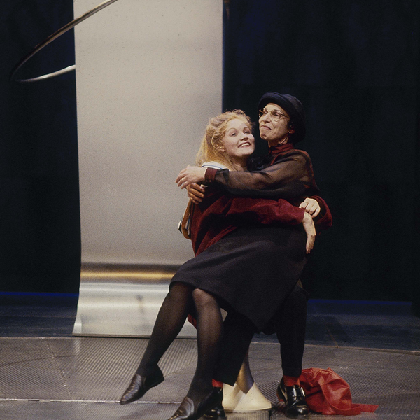Essie Davis as Juliet and Anna Volska as The Nurse in ROMEO AND JULIET, directed by John Bell (1993)
